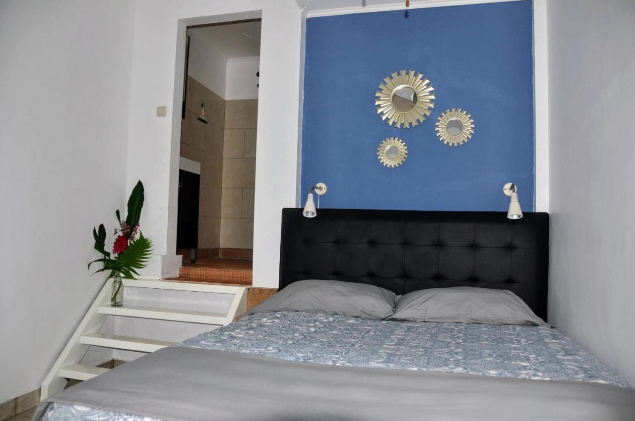 Guesthouse The 4 Fish Μανάντο Εξωτερικό φωτογραφία